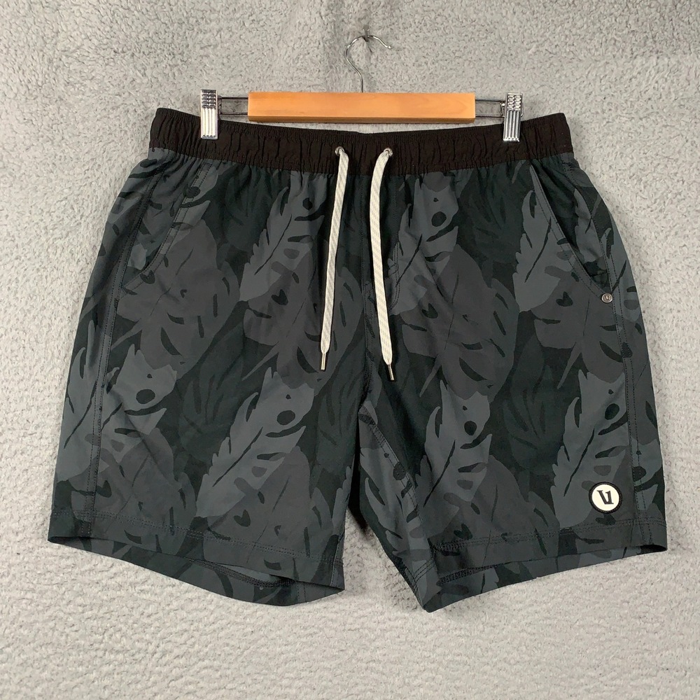 Vuori Kore Shorts Men's Large L Black Tropical Leaf Athletic Lined Performance